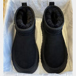 Botki damskie TrendWarm prezentowane na zimowym tle
