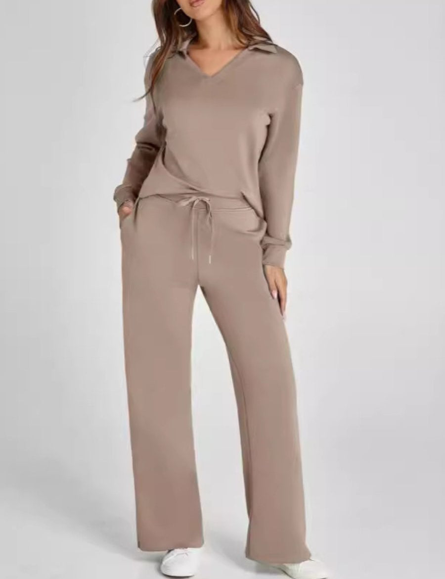 Modelka nosi komplet dresowy casual